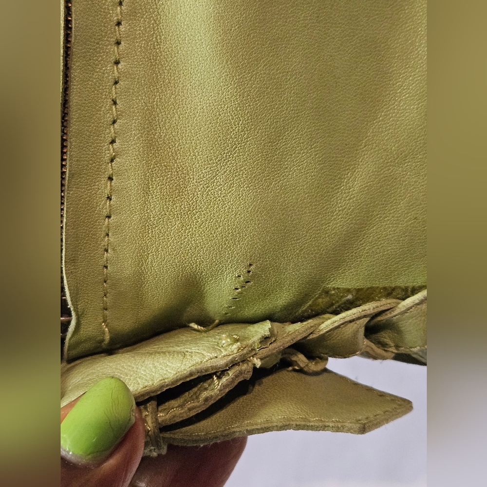 MARGARET GODFREY/St. John Olive Green Leather Zip Front Lined Jacket Size 6 - Picture 9 of 11